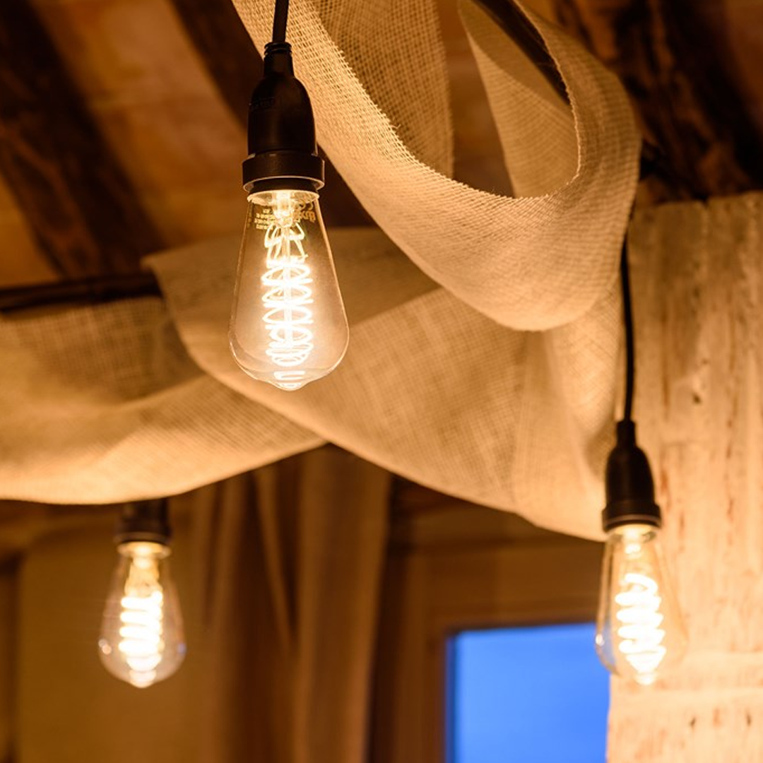 Ampolleta E27 LED ST64 | 5W