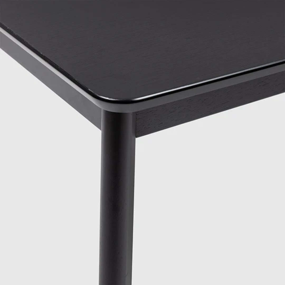 Mesa de Comedor Magori | 1.35 cm