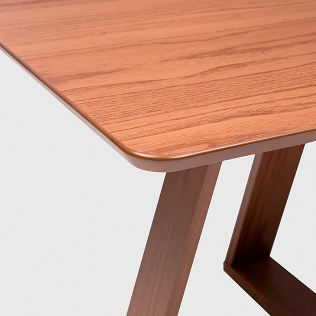 Comedor Costela Brown 1.35 cm | 4 sillas Tulúm Beige