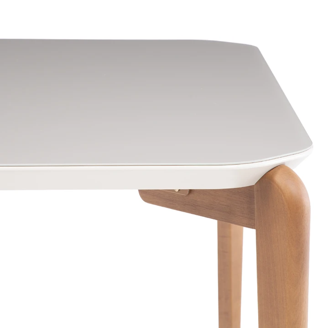 Mesa de Comedor Lira | 1.35 cm Rectangular.